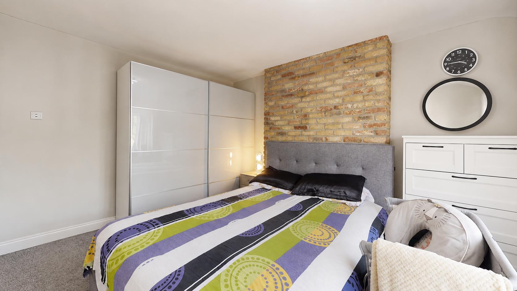 Masefield Grove, Bletchley